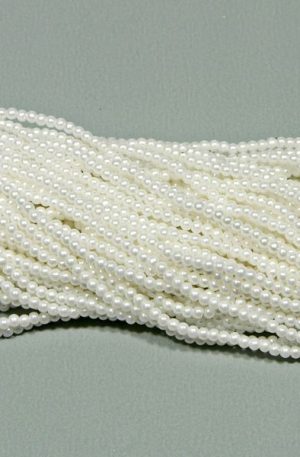 03-049 fehér tekla gyöngy 3mm