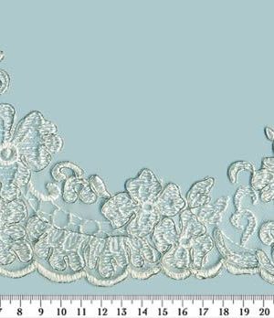 06-1105 Fehér ezüst zsinóros szegő csipke 13 cm