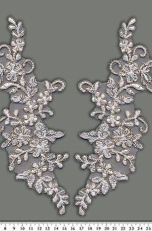 06-1195 Tüll alapú krém páros csipke