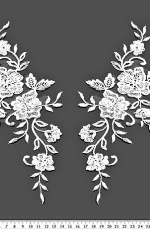 06-1217 Tüll alapú fehér páros csipke