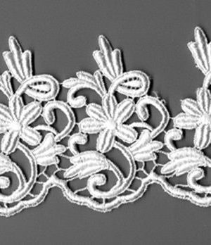 06-606 Fehér légcsipke szegő 9,5cm