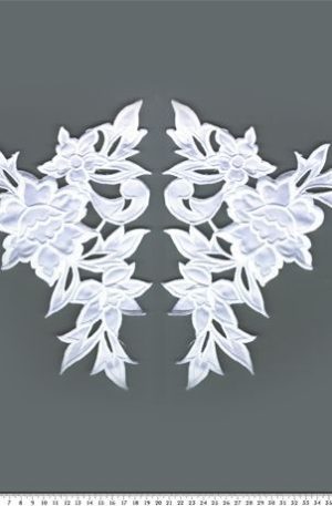 06-609 Düsesz alapú fehér páros csipke