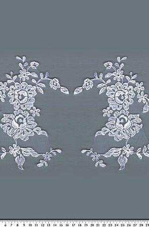 06-937 Tüll alapú fehér páros csipke