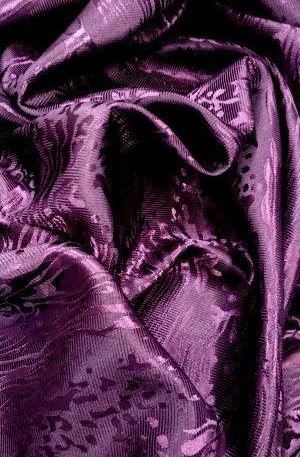 15-20 Sötét lila brokát
