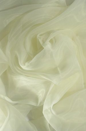 15-396 Sötét krém opál organza 150cm