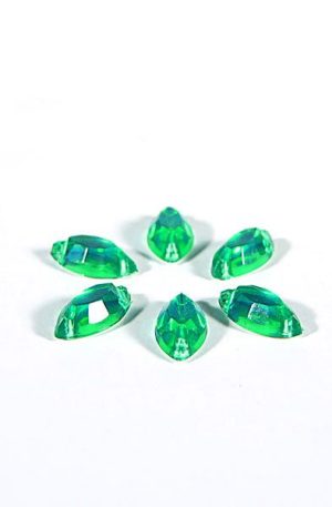 18-069 Zabszem zöld varrható akril kő 6mm x 12mm