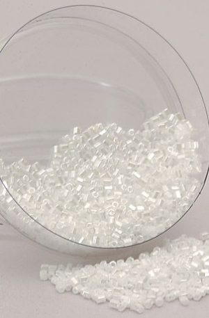 19-058 fehér 2mm üveggyöngy