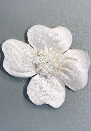 30-264 Szatén Virág - Krém