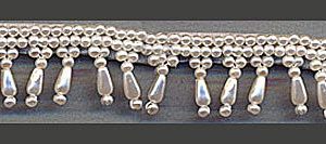 23-118 Fűzött gyöngy - fehér