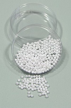 24-001 Fehér japán gyöngy 3mm