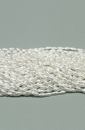 24-004 Fehér japán rizsszem gyöngy 3x6mm