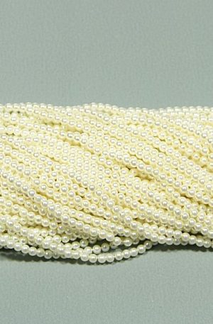24-008 Krém japán gyöngy 3mm