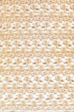 28-044-B Légcsipkeanyag barack