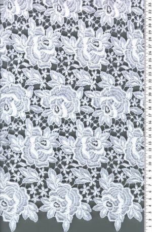 28-072 Légcsipkeanyag fehér