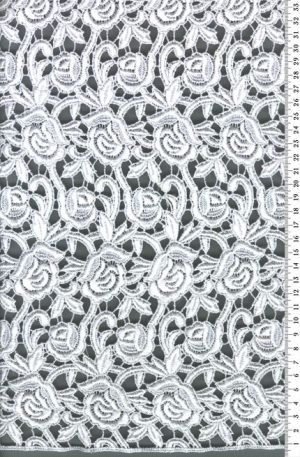 28-147 Fehér légcsipke anyag