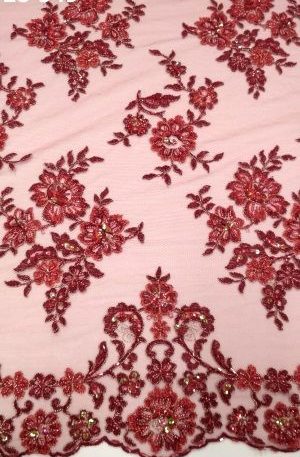 28-549 Meggypiros Tüll alapon, hímzett,gyöngyökkel ( csipke)