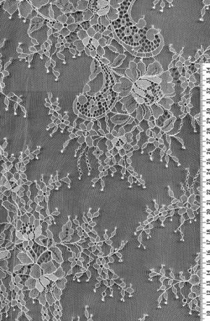 Törtfehér Rachel csipkeanyag