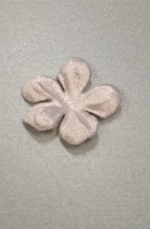 30-239 Szatén Virág - drapp