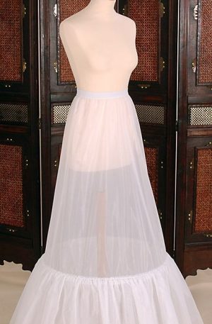 34-001 alsószoknya 1 fodor 2abroncs