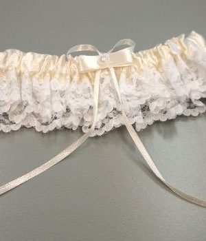 45-16 Törtfehér-fehér harisnyakötő