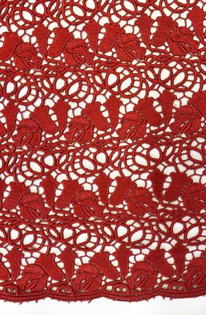 28-087-P Légcsipkeanyag piros