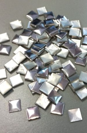 18-13 Ezüst színű felvasalható dísz 100db