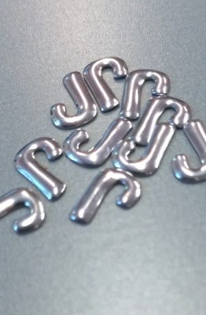 18-27 Ezüst színű felvasalható dísz 10db