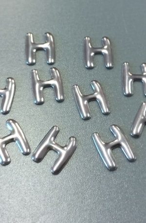 18-35 Ezüst színű felvasalható dísz 10db