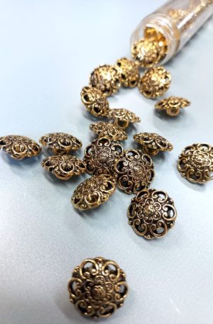 01-203 Arany színű műanyag gomb