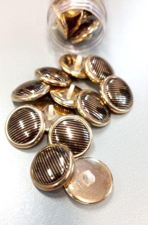 01-117 Arany-fekete színű műanyag gomb