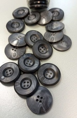 01-322 Műanyag gomb