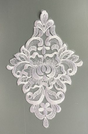 06-334 Organza alapú fehér csipke