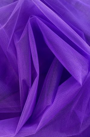 15-537 Sötét lila középtüll 150 cm