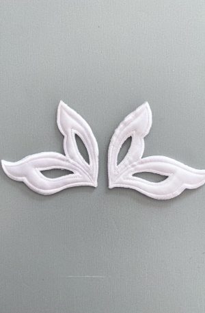 06-432 Fehér Steppelt szatén levél (párban)