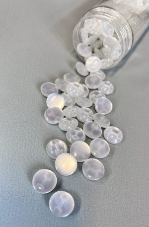 01-291 Törtfehér gomb Ø11mm