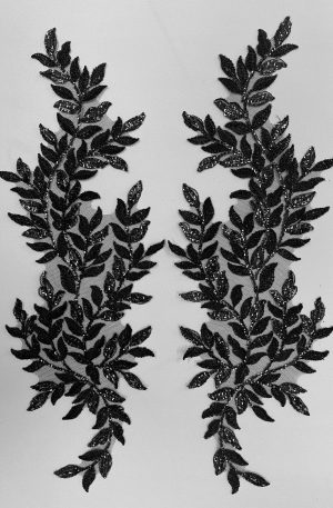 06-1311 Fekete leveles páros csipke 43,5cm x 16cm