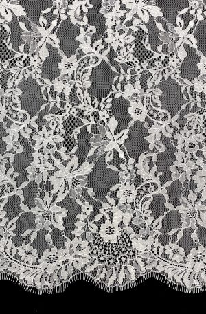 Sűrű leveles-virágos mintás rachel csipkeanyag