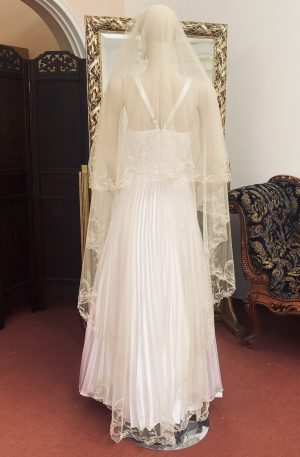 39-096 használt pezsgő fátyol