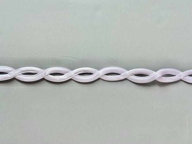 06-704