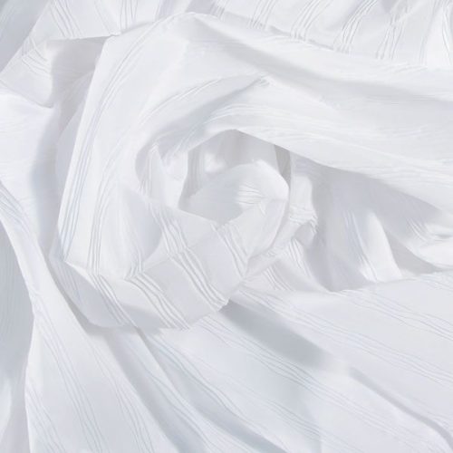 15-437 fehér pliszírozott taft.jpg
