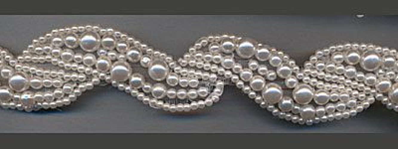 Törtfehér fűzött gyöngy

Szélessége: 